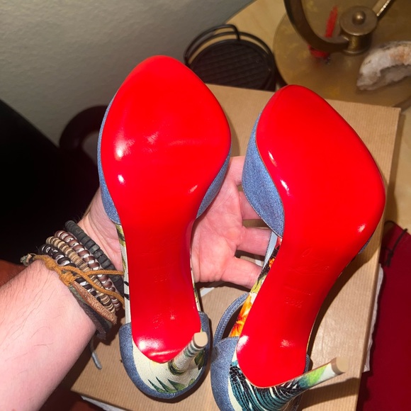 Red Bottoms-Christian Louboutin - Picture 7 of 13